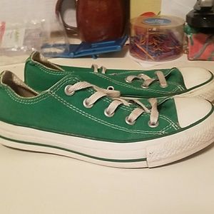 Green Low Converse women's 6 men's 5 Chuck Taylors
